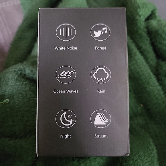 5/$46 White noise sound machine with nightlight new in box - Picture 3 of 4